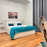 Апартаменти Luxury - La Bomboniera Барі